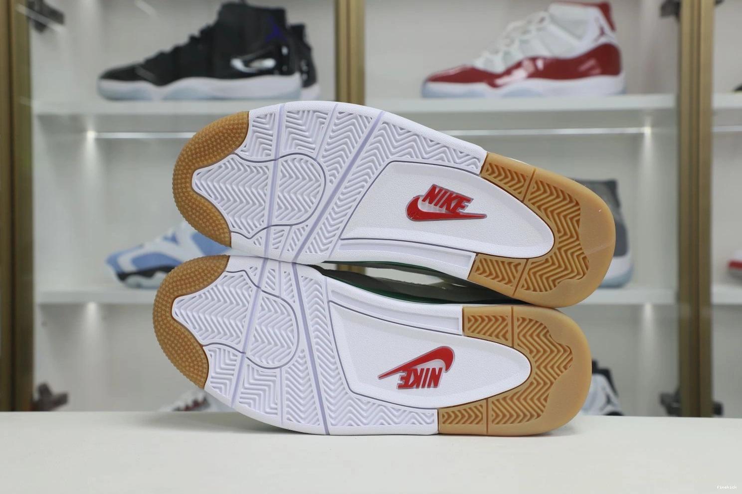 SB AIR RETRO GREEN' 'PINE JORDAN NIKE 4 X 0801